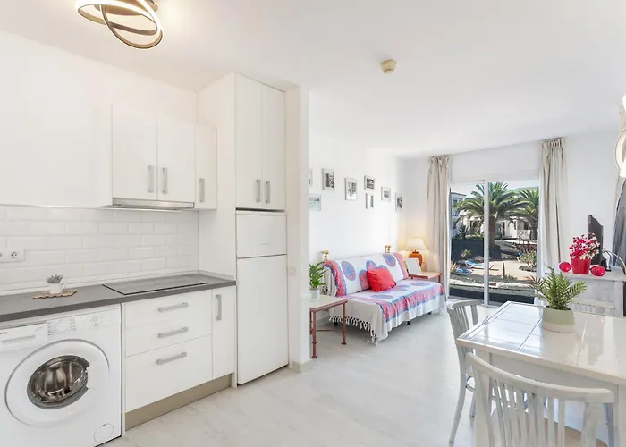 Relax Holidays * Κοραλέχο